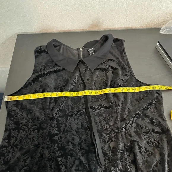 Disney Villain Velvet Embossed Sleeveless Plus Size Skater Dress - Picture 8 of 9